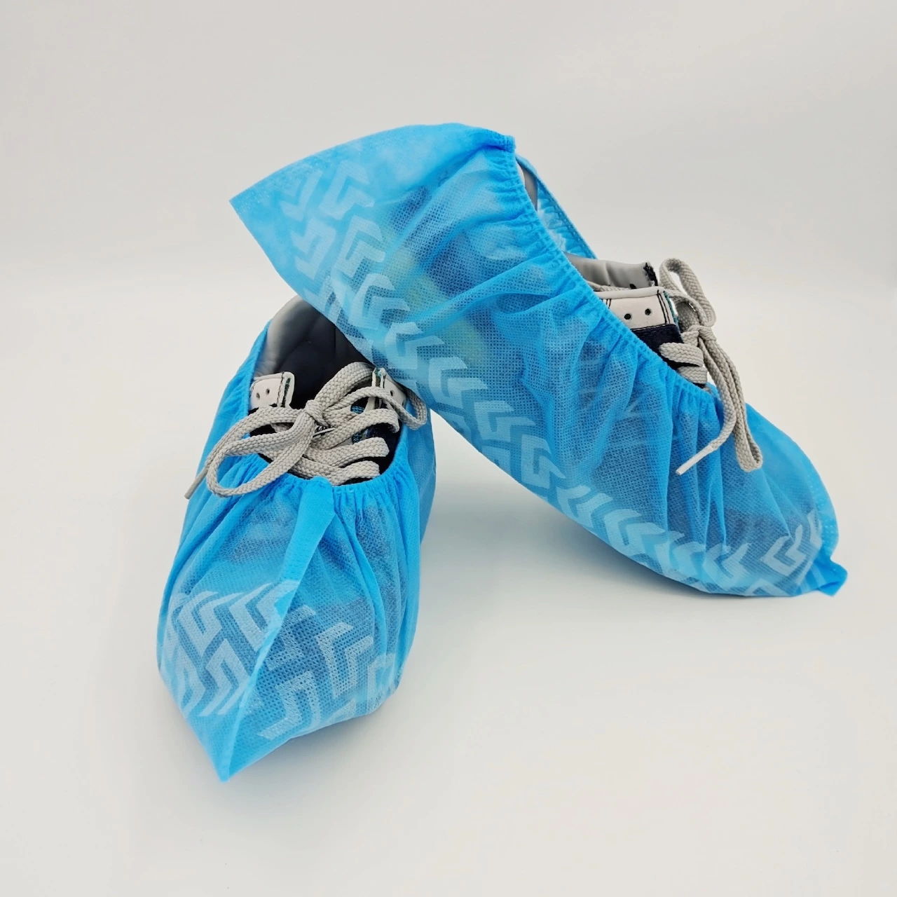 Non-Skid Nonwoven Shoe Cover